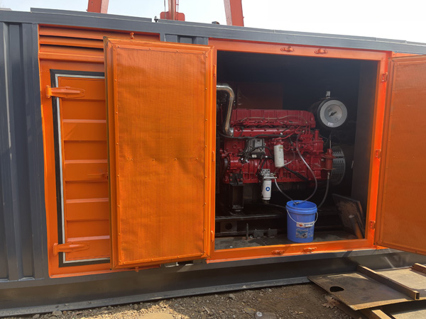 德钦哪些因素会影响 200KW 柴油发电机的燃油消耗率？