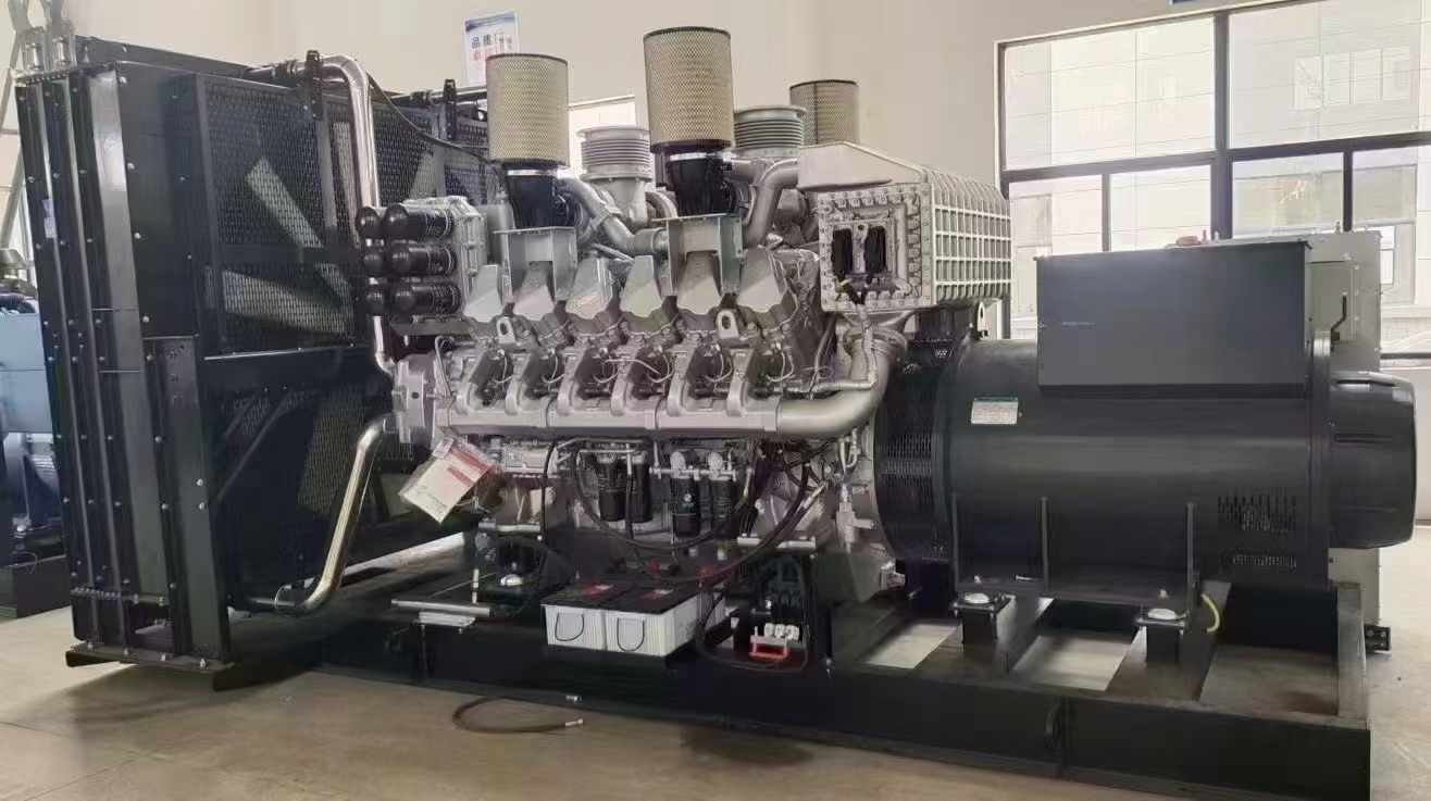 德钦800KW柴油发电机组可以带动多少kw的设备？