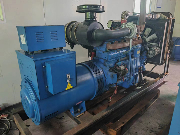 德钦100kW柴油发电机组使用多级机油有哪些优缺点？