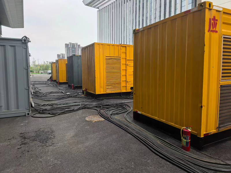 德钦柴油发电机组冬季保养有哪些注意事项?